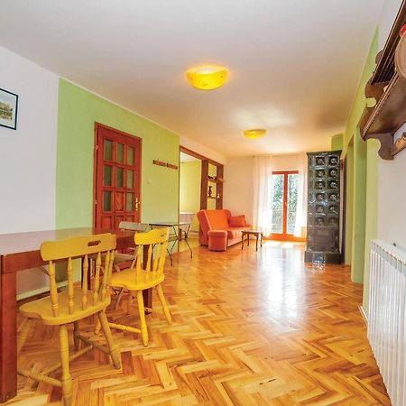 7 Bedroom Pet Friendly Home In Crni Kal Crni Kal  Eksteriør bilde