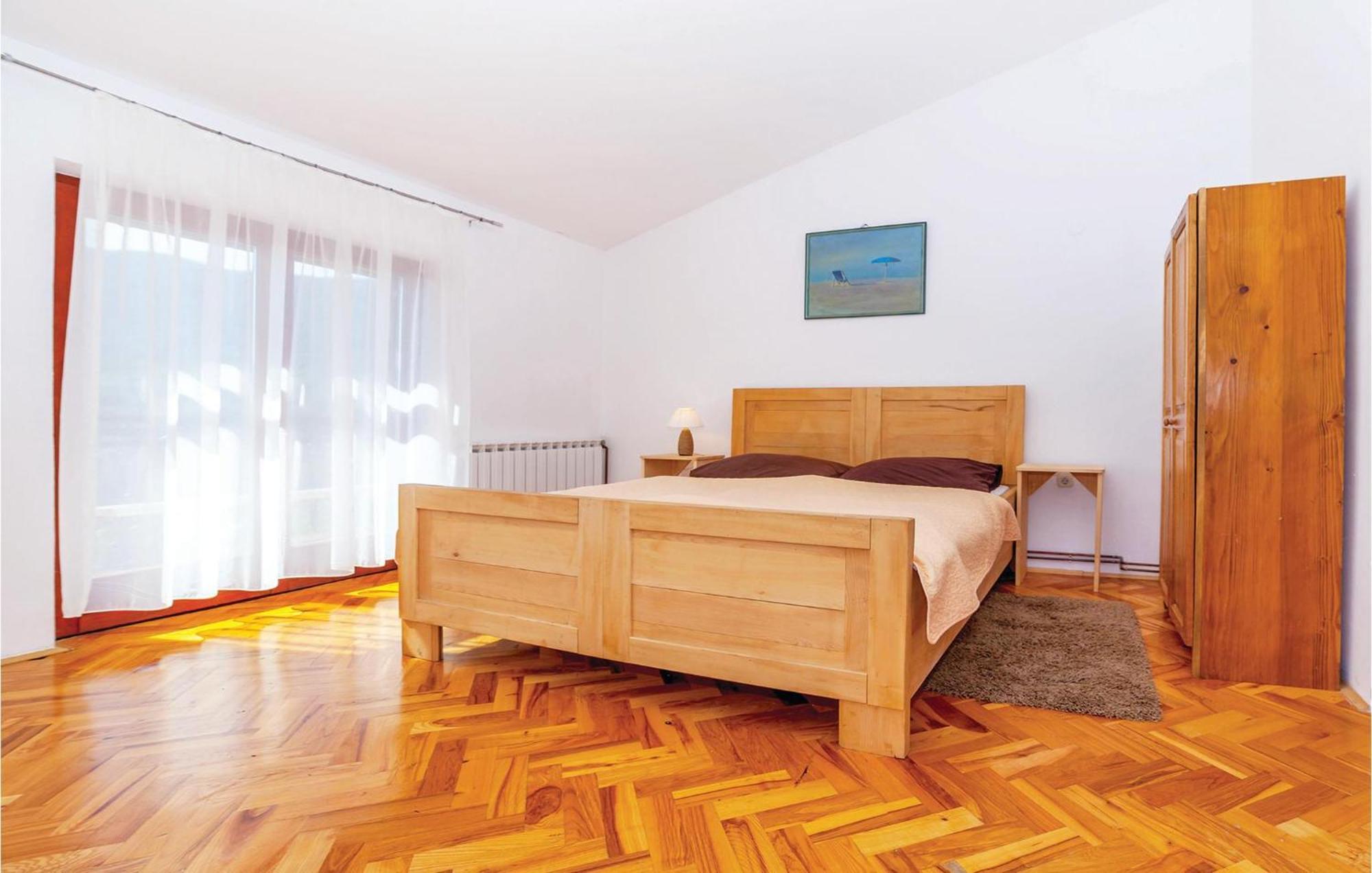 7 Bedroom Pet Friendly Home In Crni Kal Crni Kal  Eksteriør bilde