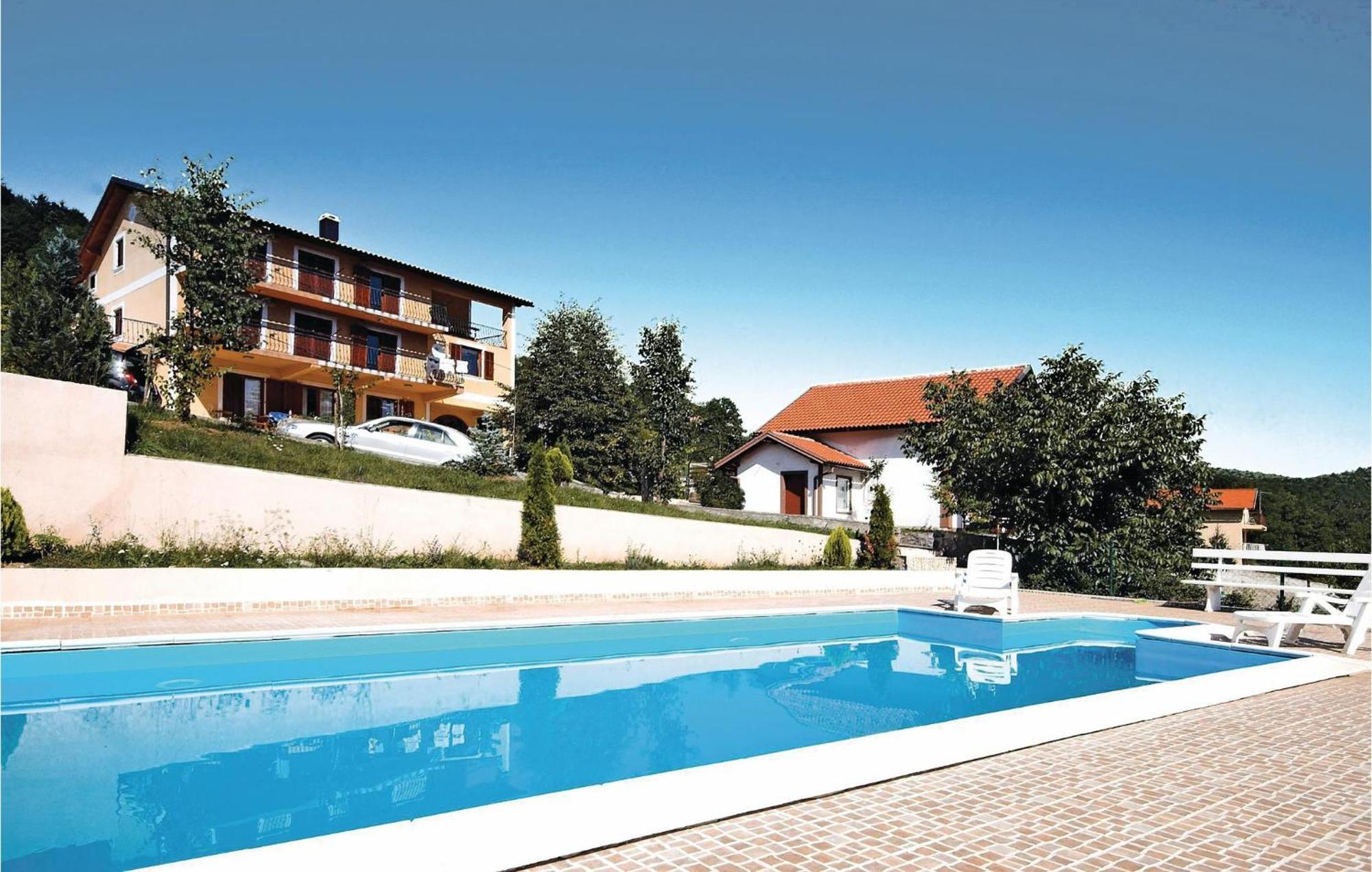 7 Bedroom Pet Friendly Home In Crni Kal Crni Kal  Eksteriør bilde